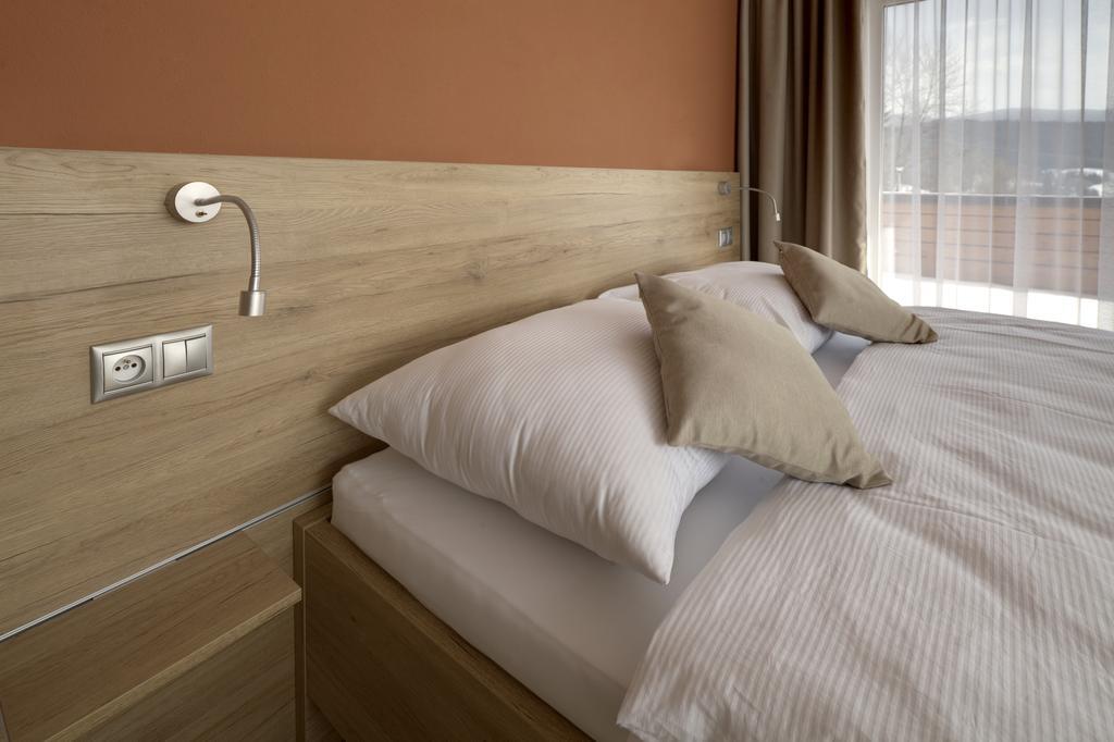 Hotel Havrania Zázrivá Extérieur photo